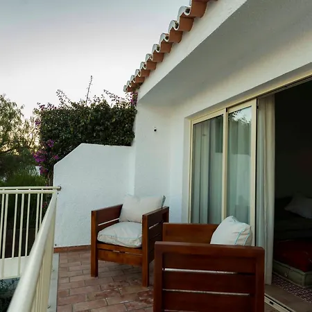 Dom wakacyjny 90 Seconds To The *