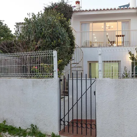 90 Seconds To The Dom wakacyjny *